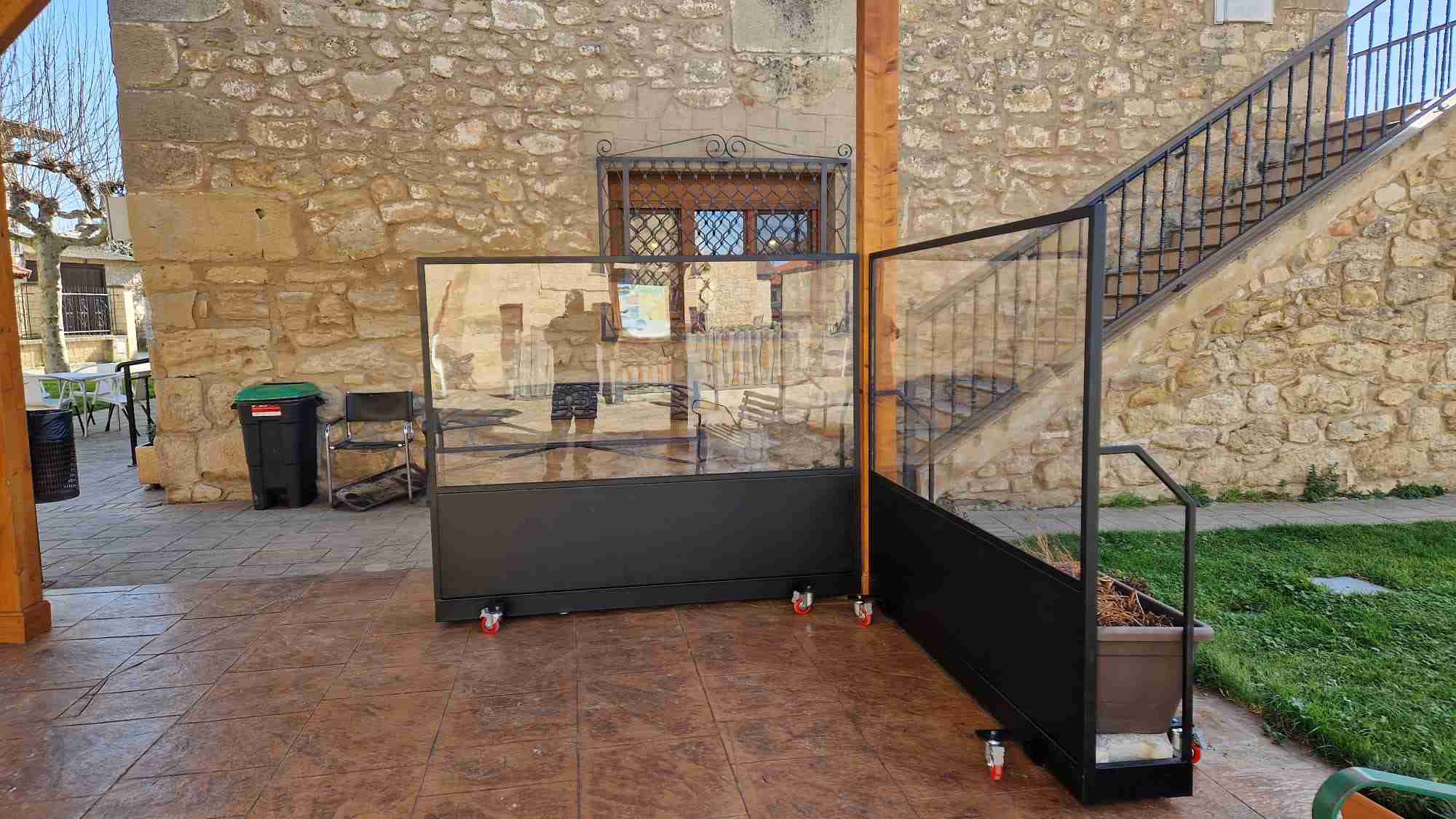 op_pantalla_bar_suzana_curmi6